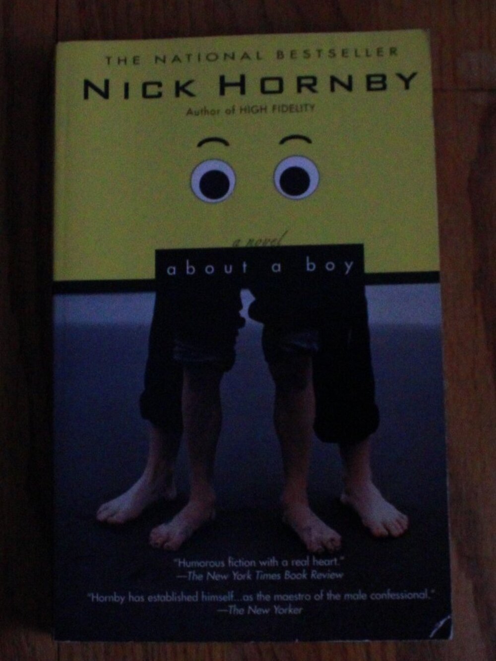 Vintage Riverhead Books 1999 "About A Boy" Paperback Book